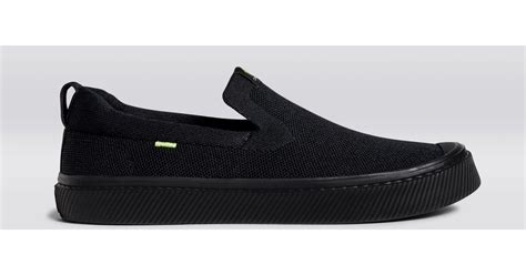 cariuma black sneakers|cariuma slip on sneakers.